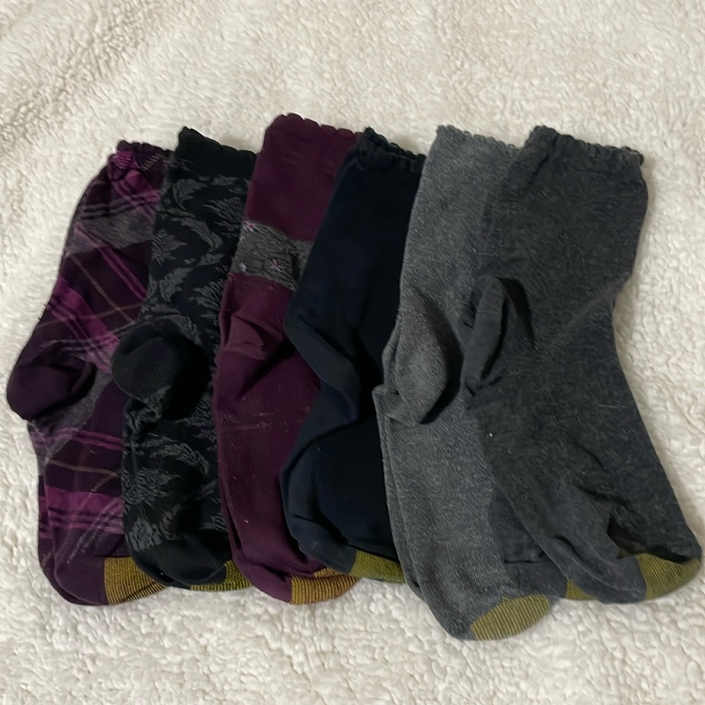 Women’s Gold Toe Socks-6 Pair